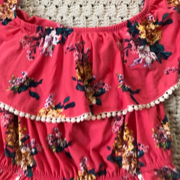 WOMEN'S ROMPER, FLORAL, SIZE SMALL (OFF OR ON SHOULDER) STRETCH - Picture 4 of 4